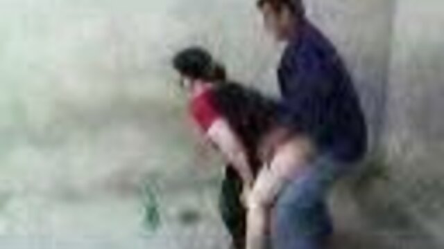 Fidanzato è mature amatoriali video succhiato da la sua fidanzata