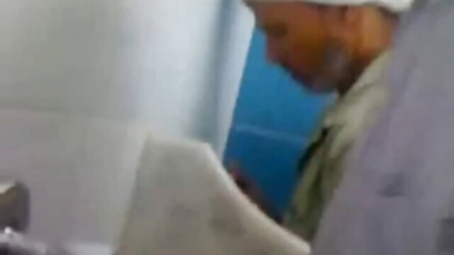 Quasi una ragazza e finiscono in bocca video sexi amatoriali gratis