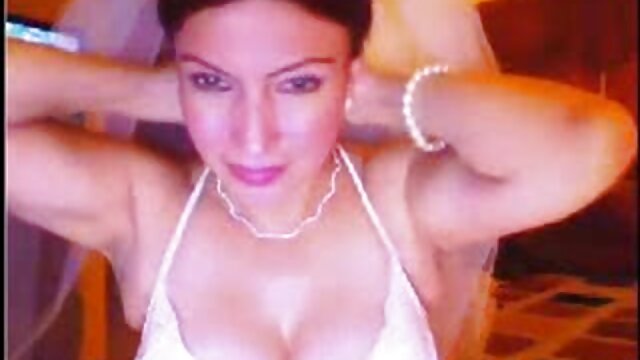Belle patatine video porno amatoriali gratis su amaporn fritte in tutto l'appartamento